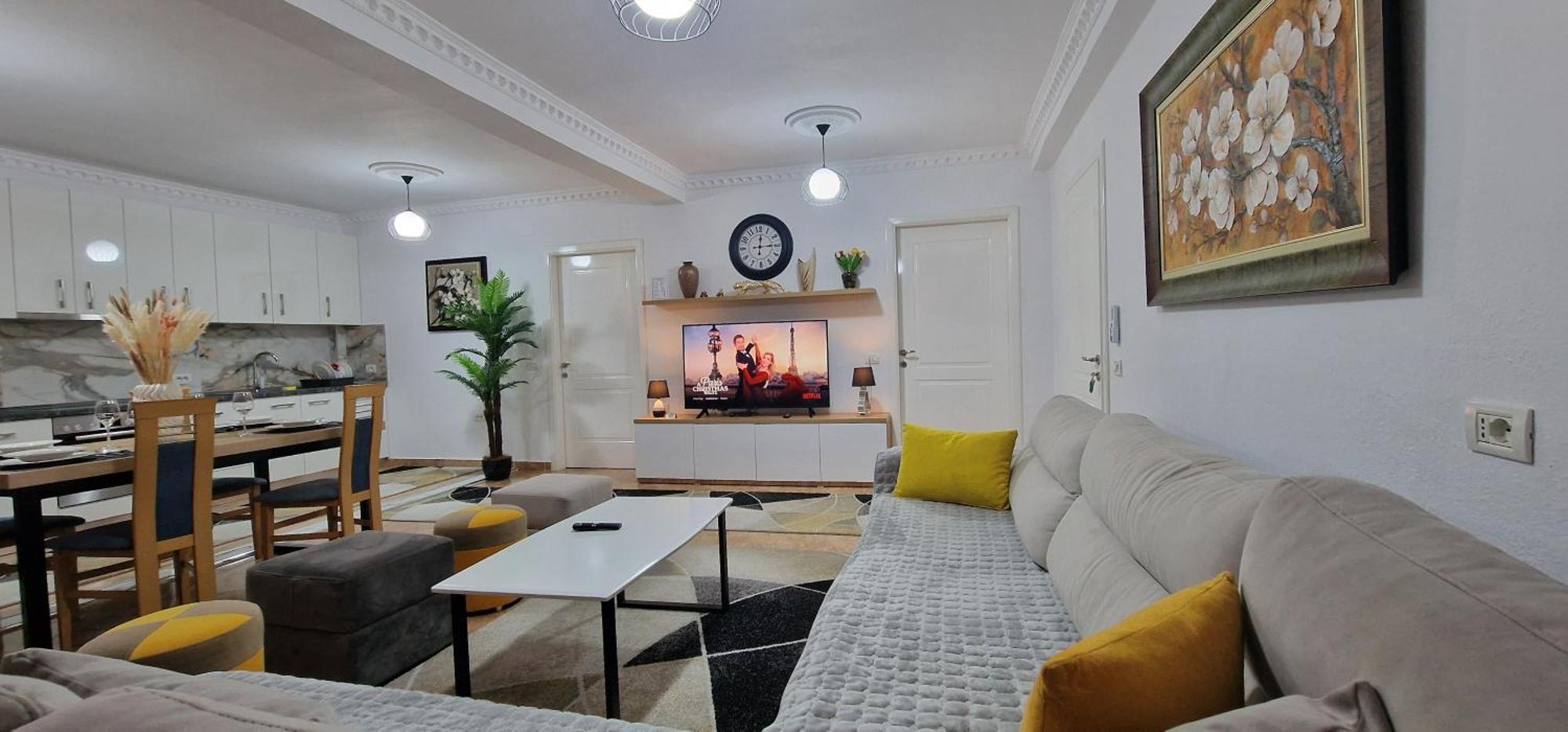 Daily Rent Apartment City Center Elbasan 6 Exterior foto